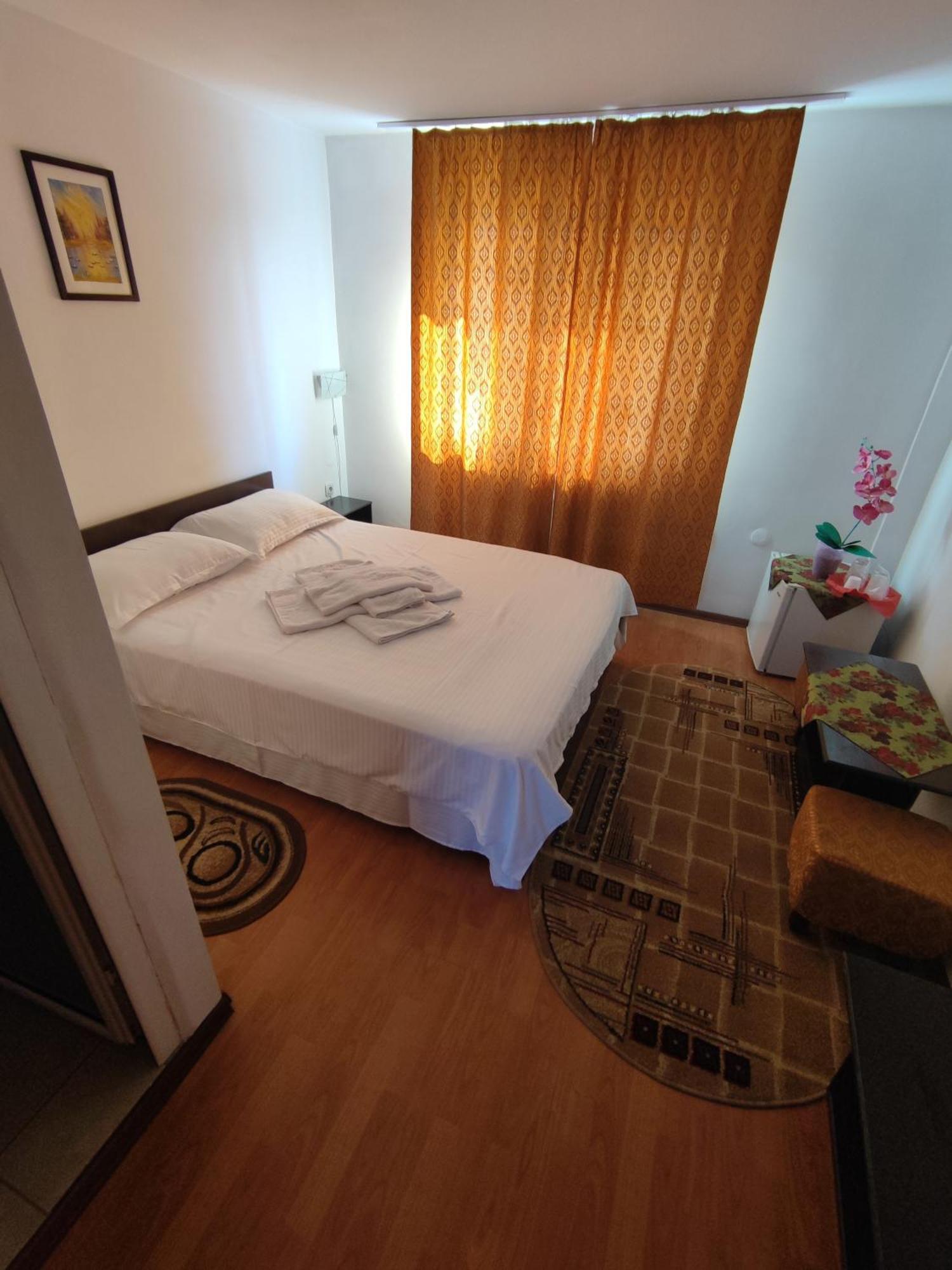 Camere De Inchiriat Edelweiss Dumbrava Roşie Екстериор снимка