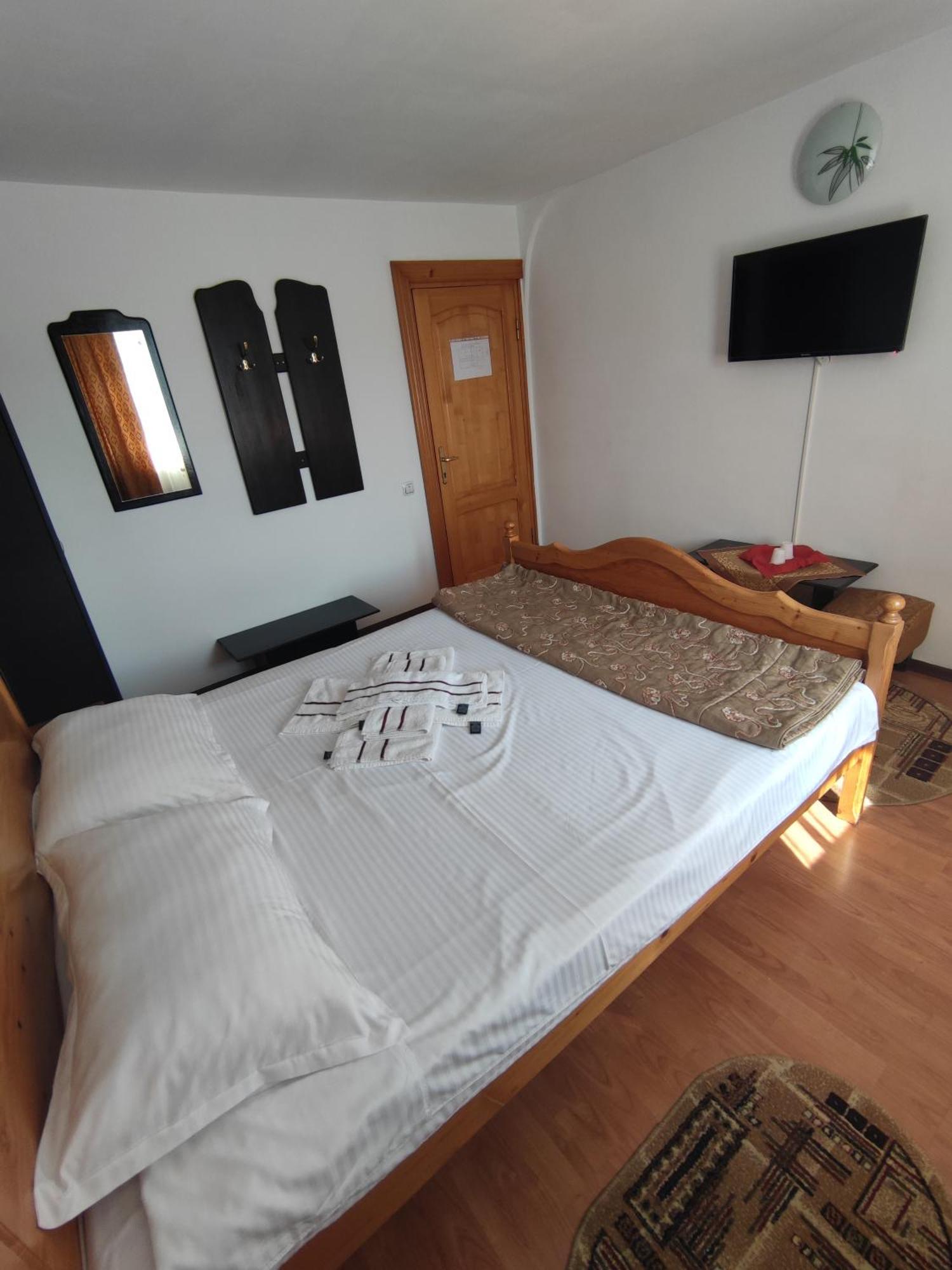 Camere De Inchiriat Edelweiss Dumbrava Roşie Екстериор снимка