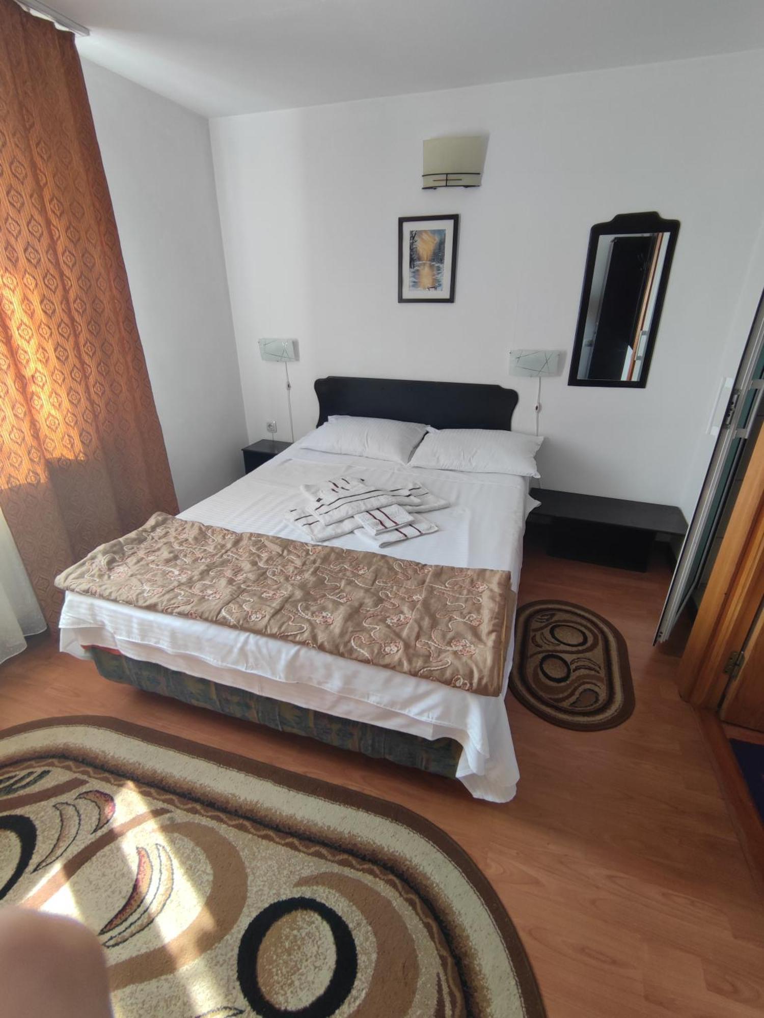 Camere De Inchiriat Edelweiss Dumbrava Roşie Екстериор снимка